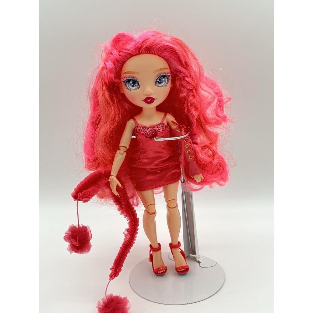 Rainbow‎ High Priscilla Perez Pink Fashion Articulated Doll With Dress and Shoes